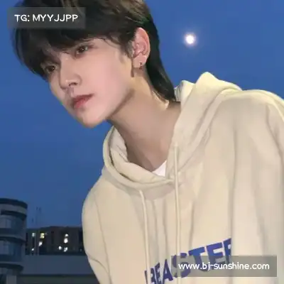 苗诗纯